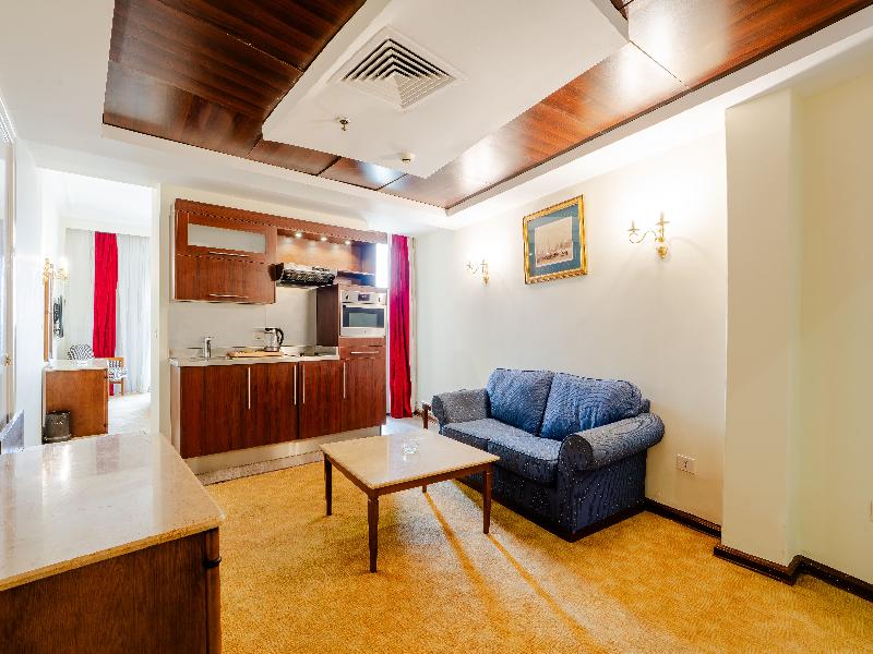 Om Kolthoom Hotel image