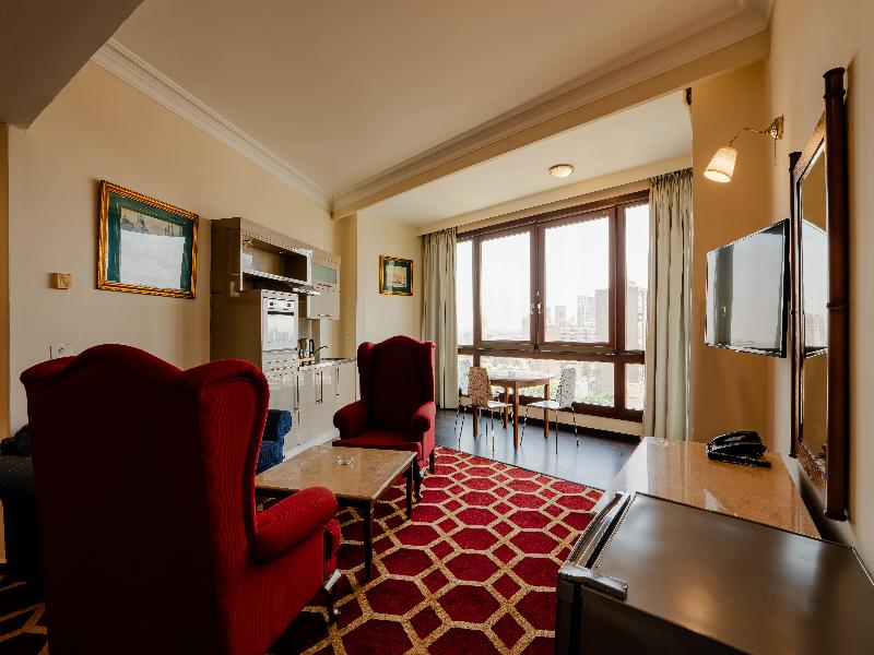 Om Kolthoom Hotel image