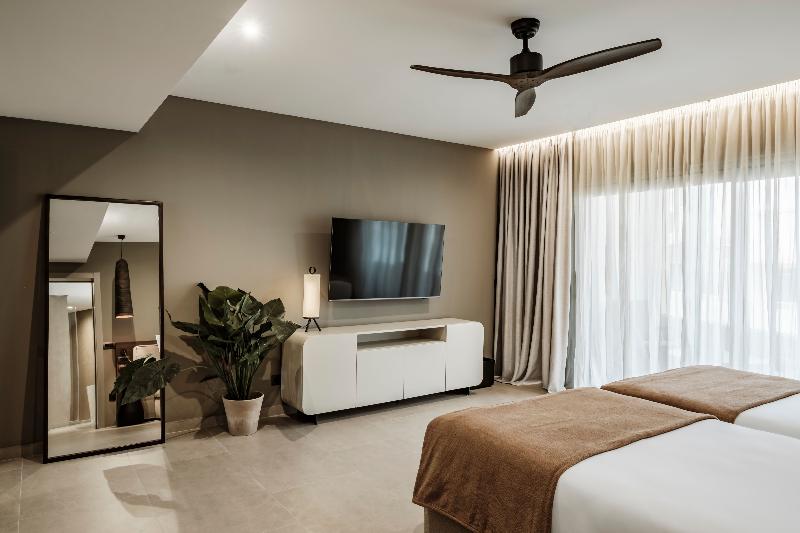 Ax The Heights Residences - Adults Only image