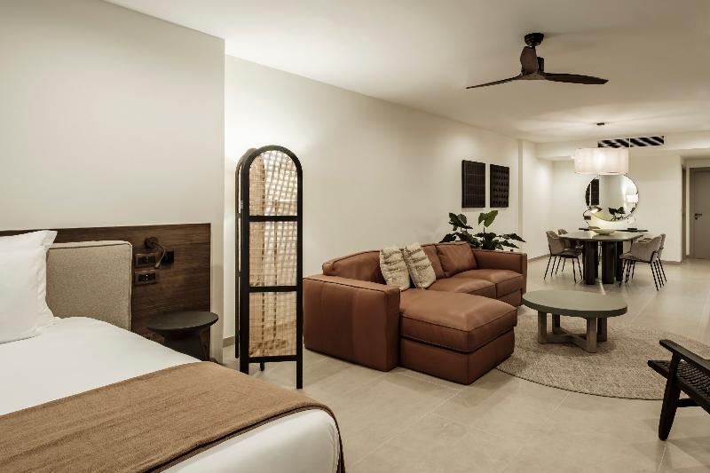 Ax The Heights Residences - Adults Only image