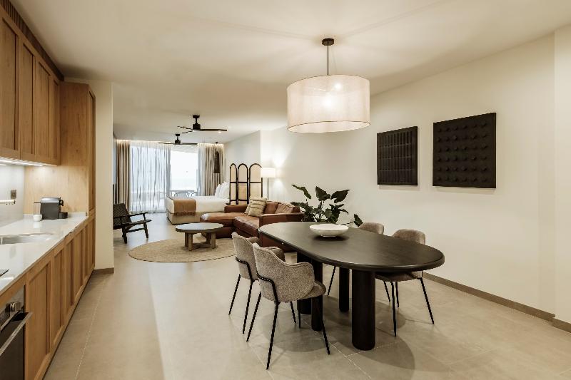 Ax The Heights Residences - Adults Only image