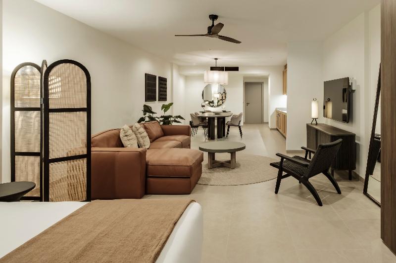 Ax The Heights Residences - Adults Only image