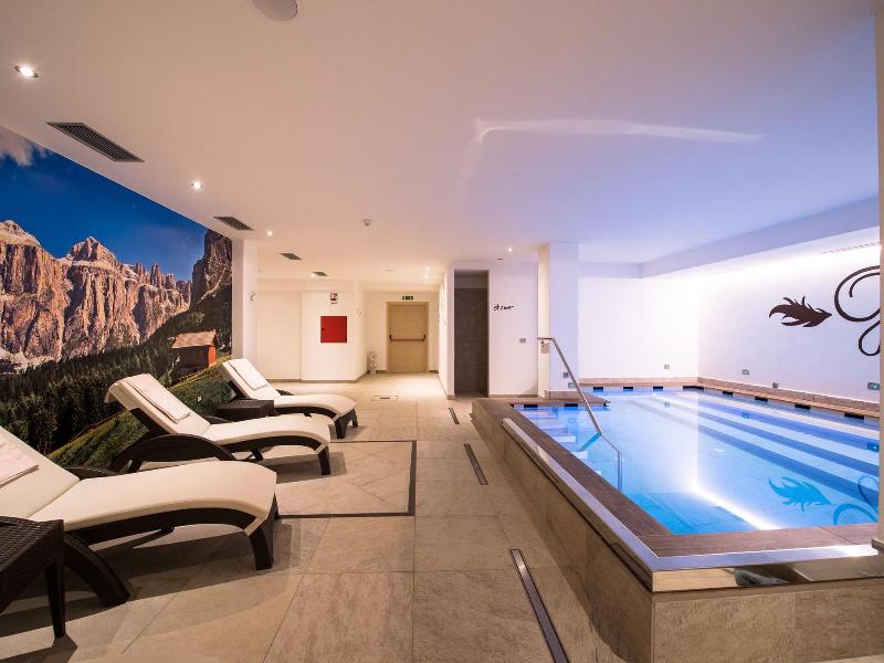 Golden Park Resort image