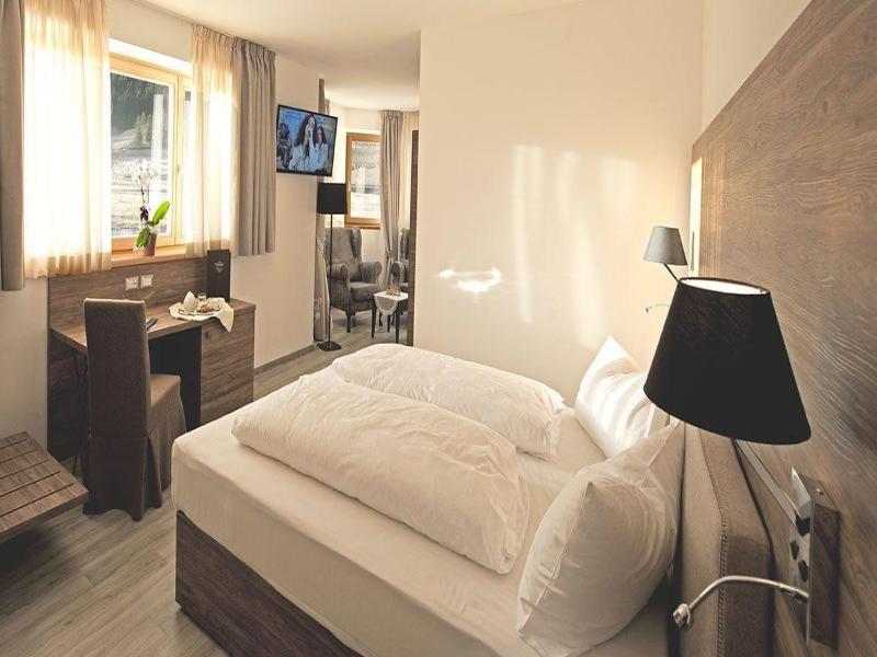 Golden Park Resort image