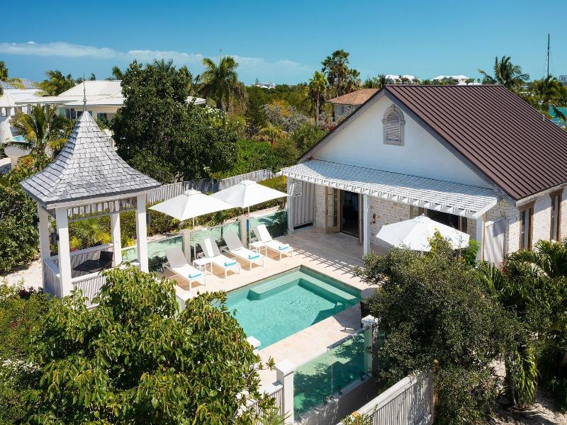 Callaloo Cottage image
