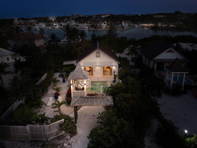 Callaloo Cottage image