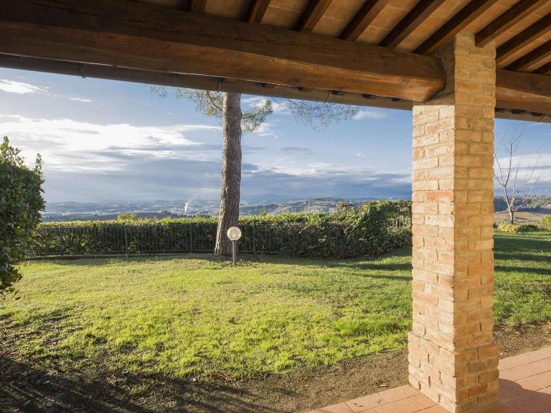 Hideaway Near San Gimignano image