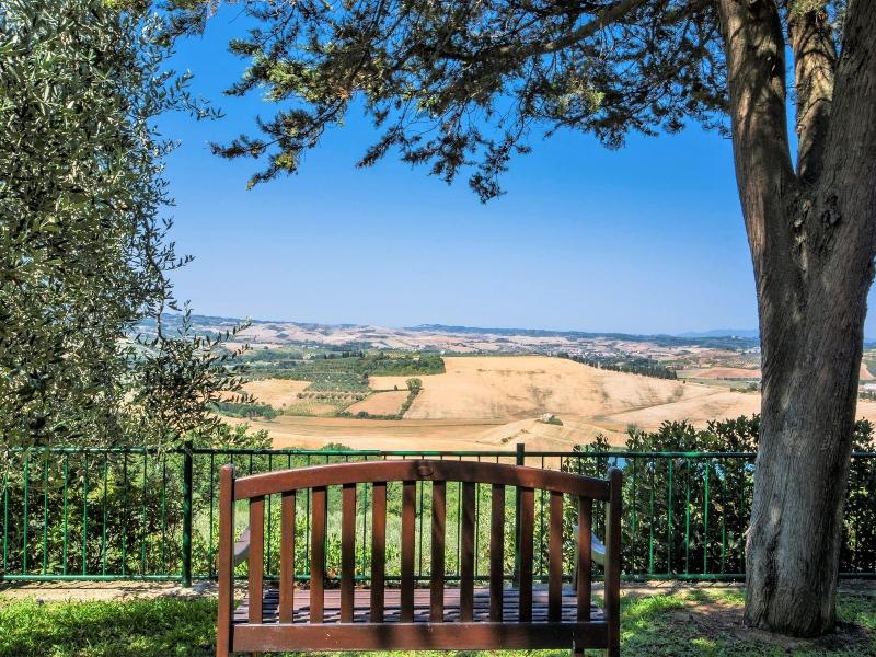 Hideaway Near San Gimignano image