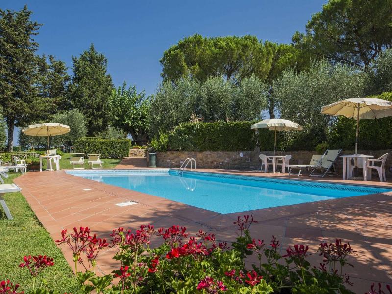 Hideaway Near San Gimignano image