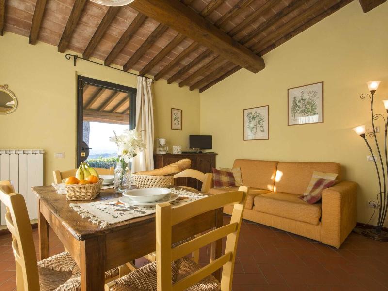 Hideaway Near San Gimignano image