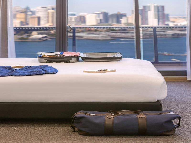 Meriton Suites North Sydney image
