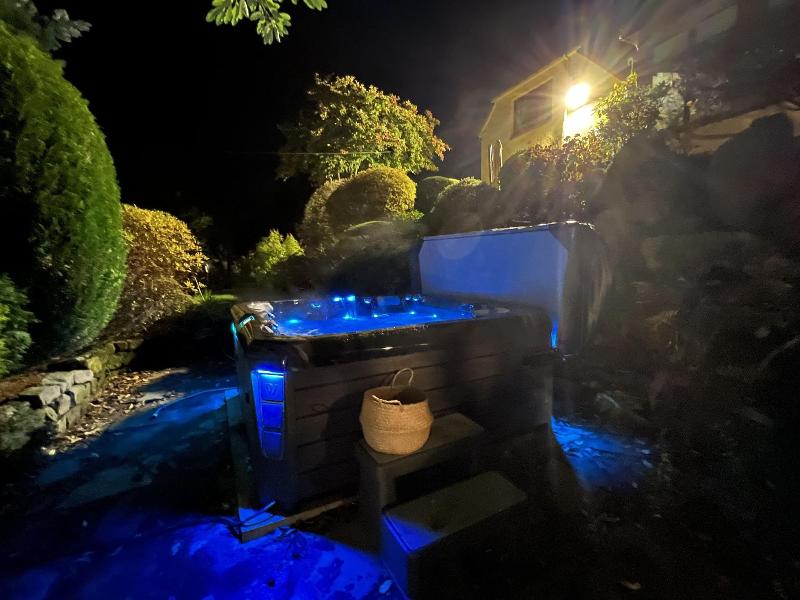 Ailim House Serviced Cottage image