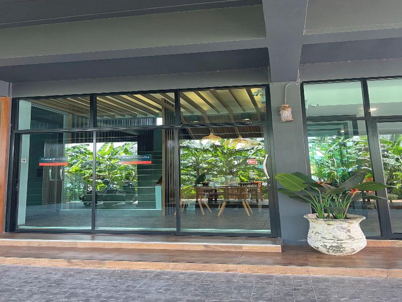 The Bedrooms Maeklong Service Apartment image