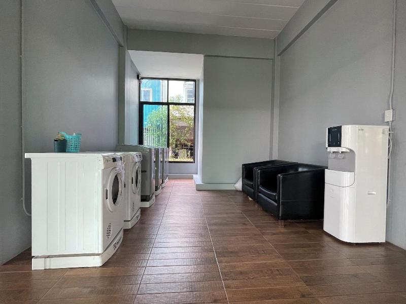 The Bedrooms Maeklong Service Apartment image