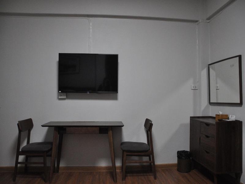 The Bedrooms Maeklong Service Apartment image
