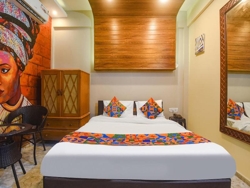 Fabexpress Corinthia Boutique Rooms Candolim Beach image
