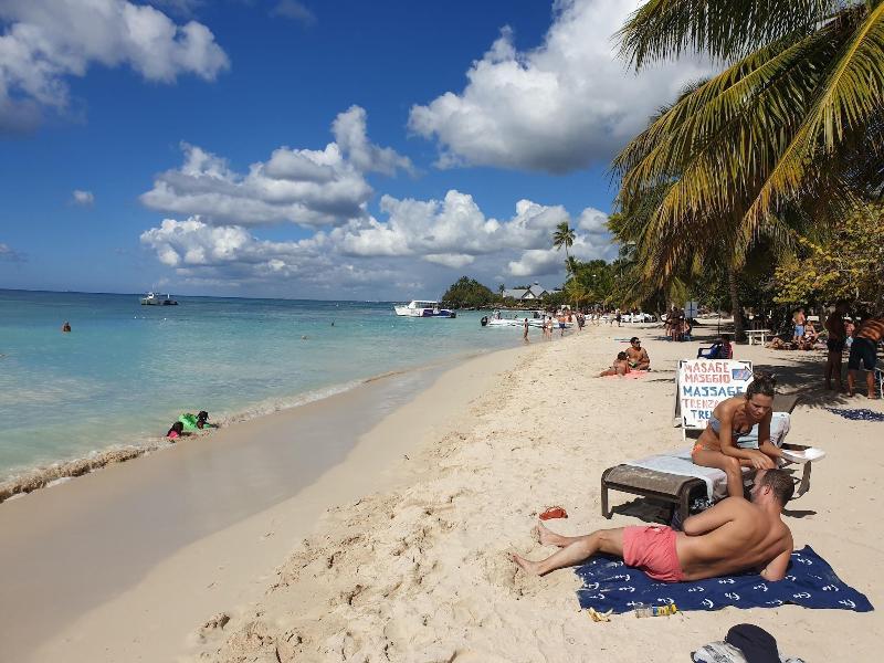 Playa Blanca Bed Breakfast image