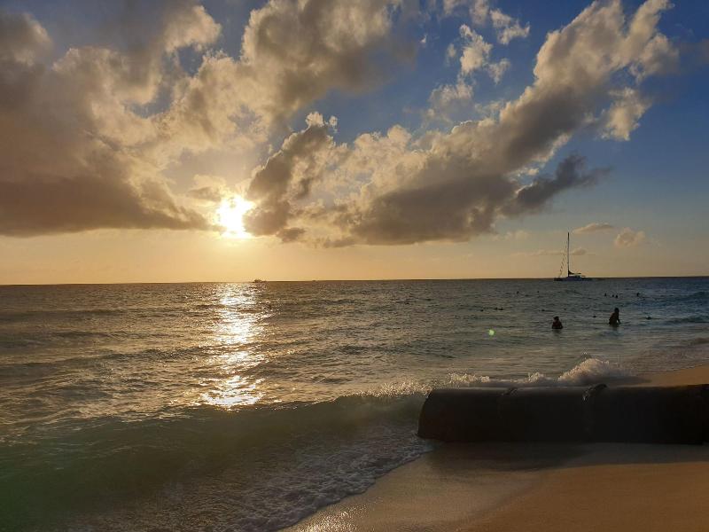Playa Blanca Bed Breakfast image