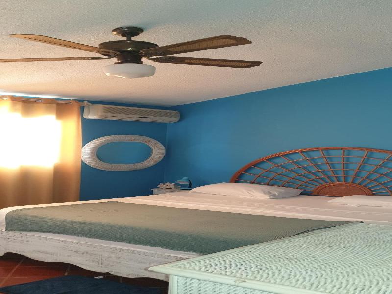 Playa Blanca Bed Breakfast image