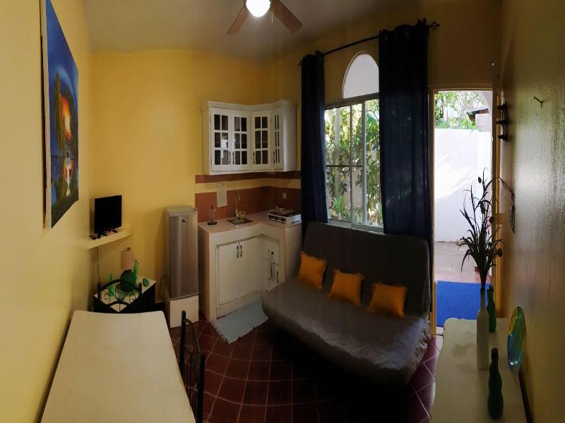 Playa Blanca Bed Breakfast image