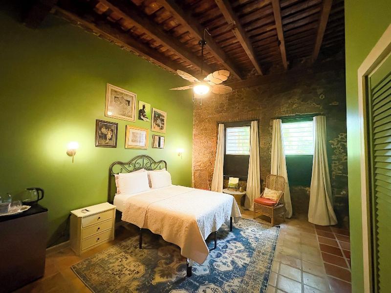 Hotel 1829 image
