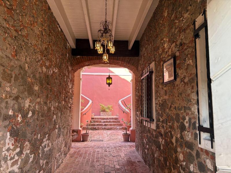 Hotel 1829 image