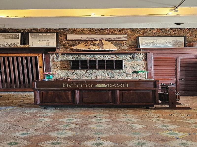 Hotel 1829 image