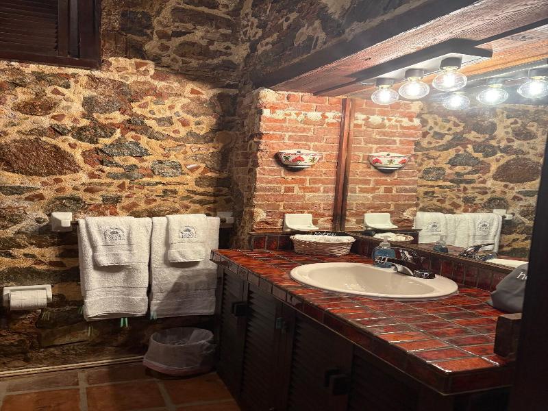 Hotel 1829 image