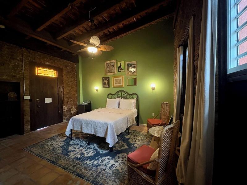 Hotel 1829 image