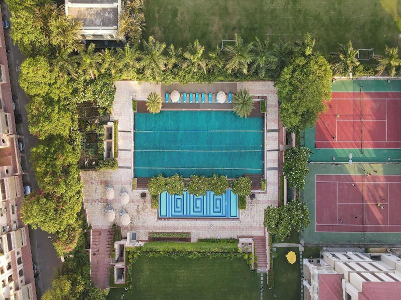 Dlf Club 5 image