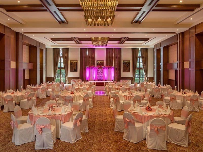 Dlf Club 5 image