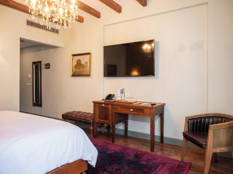 Vila Ebel Hotel Pool & Spa image