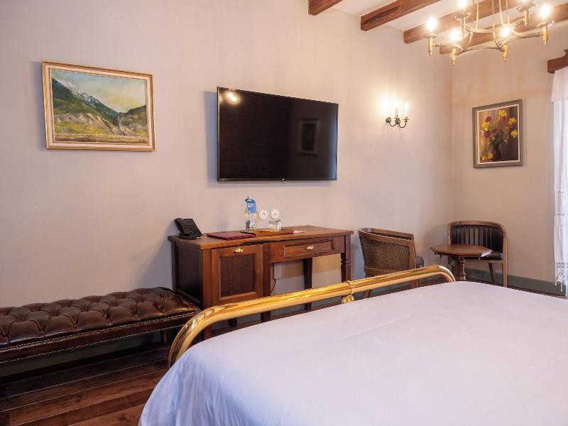 Vila Ebel Hotel Pool & Spa image