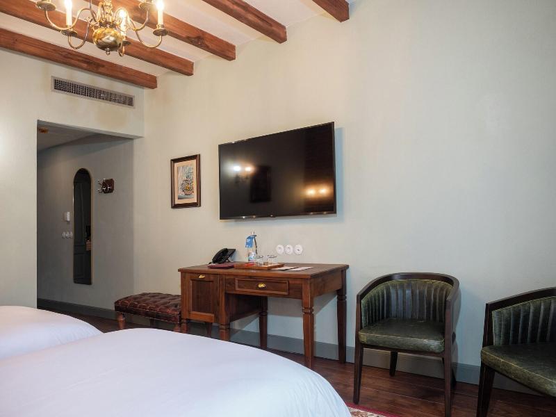 Vila Ebel Hotel Pool & Spa image