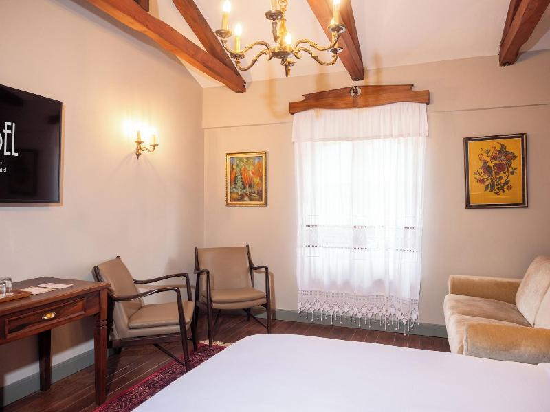 Vila Ebel Hotel Pool & Spa image