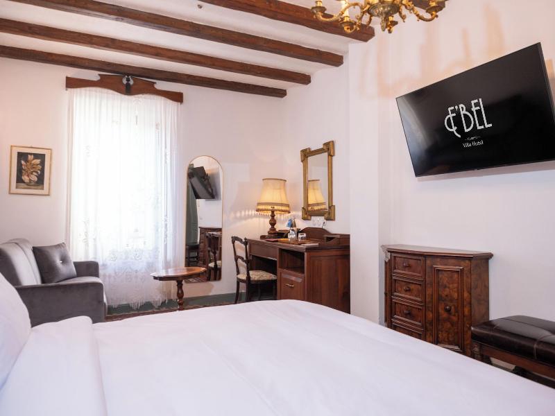 Vila Ebel Hotel Pool & Spa image