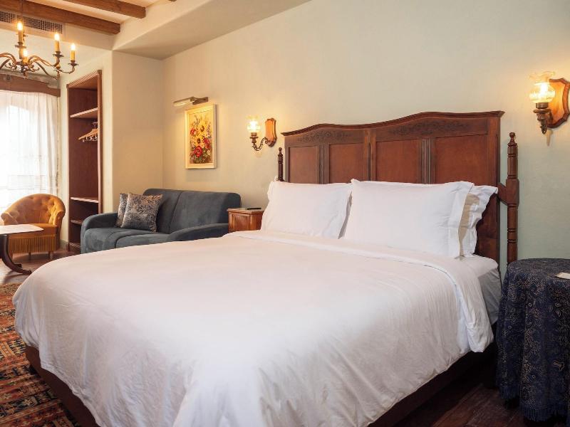 Vila Ebel Hotel Pool & Spa image