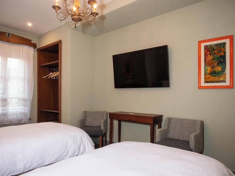 Vila Ebel Hotel Pool & Spa image