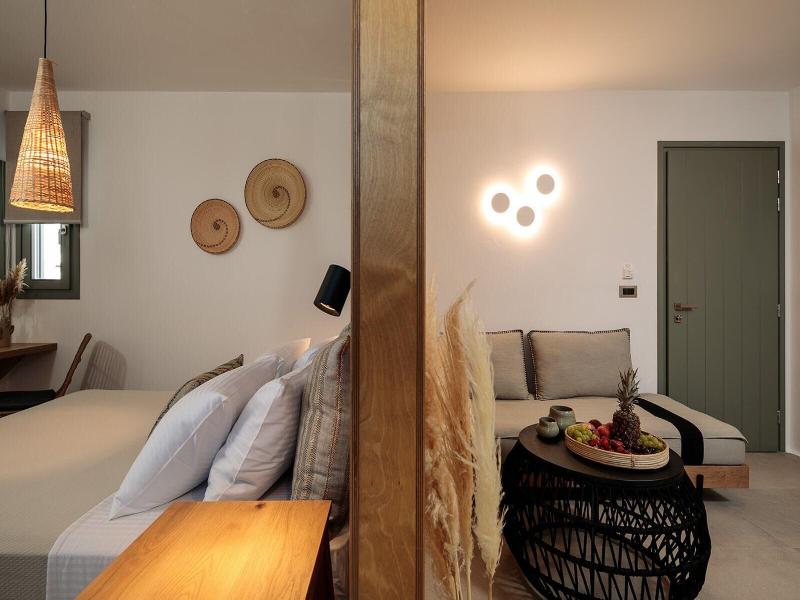 Makava Suites Naxos image