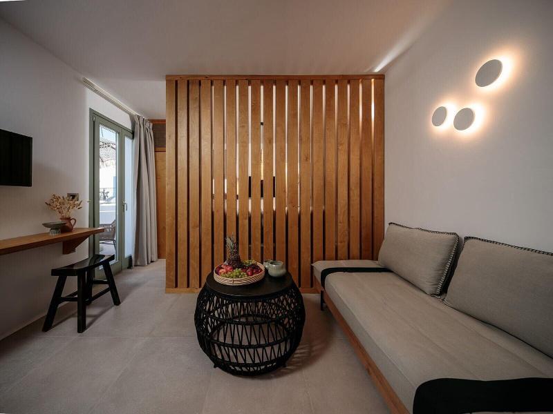 Makava Suites Naxos image