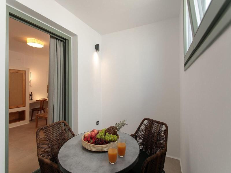 Makava Suites Naxos image