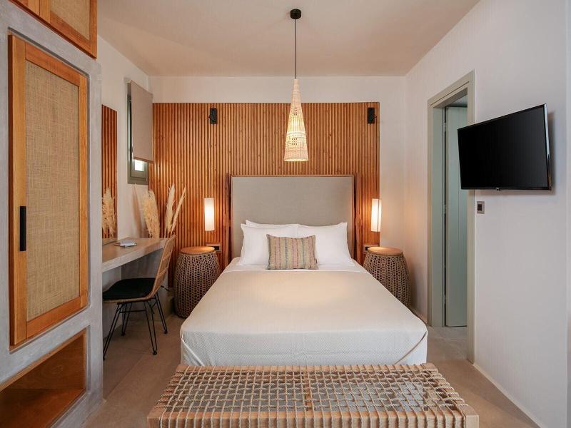 Makava Suites Naxos image