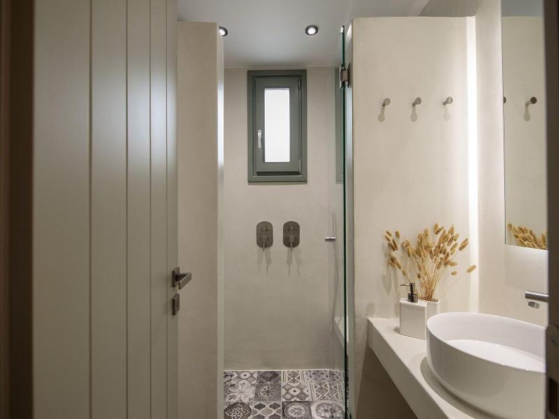 Makava Suites Naxos image