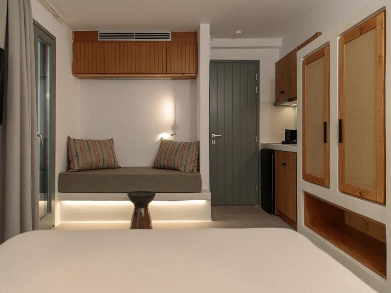 Makava Suites Naxos image