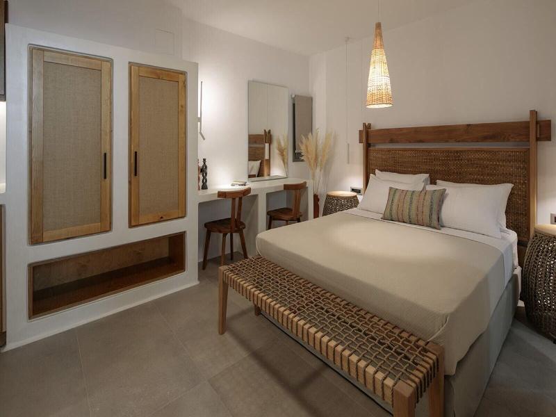 Makava Suites Naxos image
