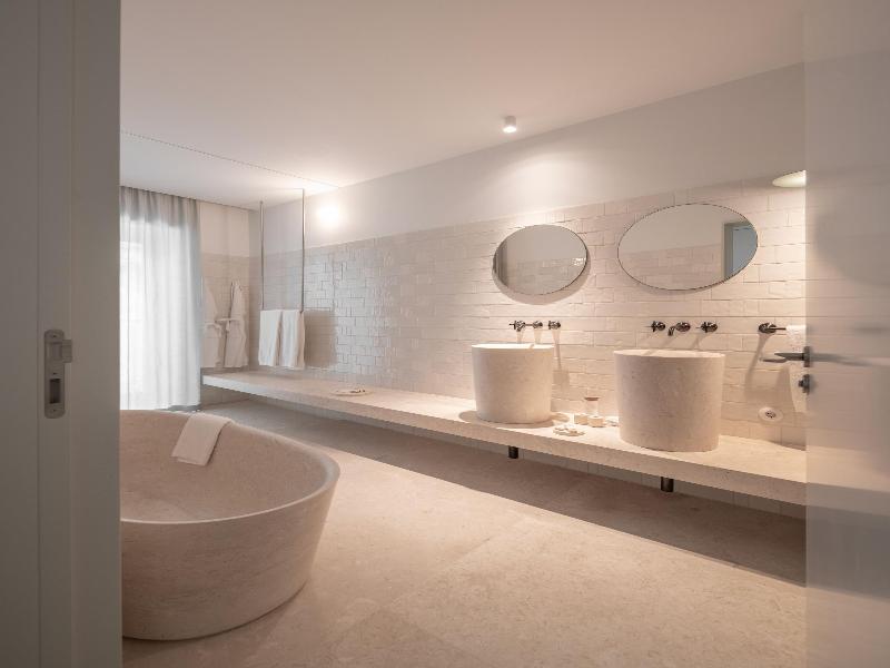Montecarmo 12 - Design Boutique Hotel image