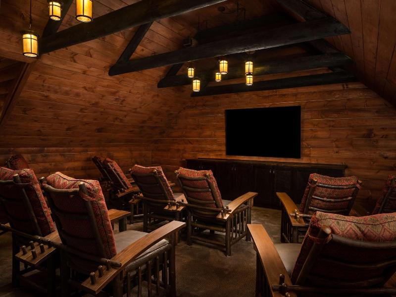 The Chatwal Lodge image