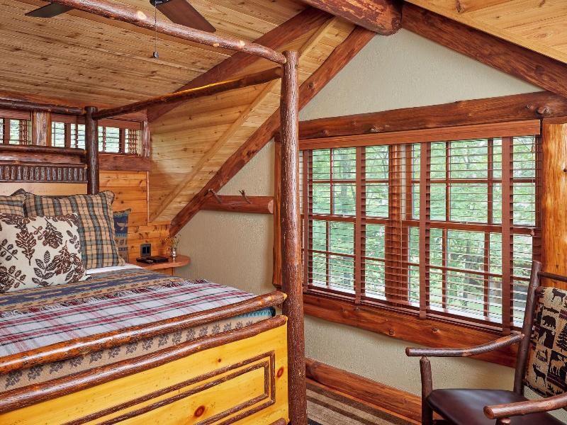 The Chatwal Lodge image