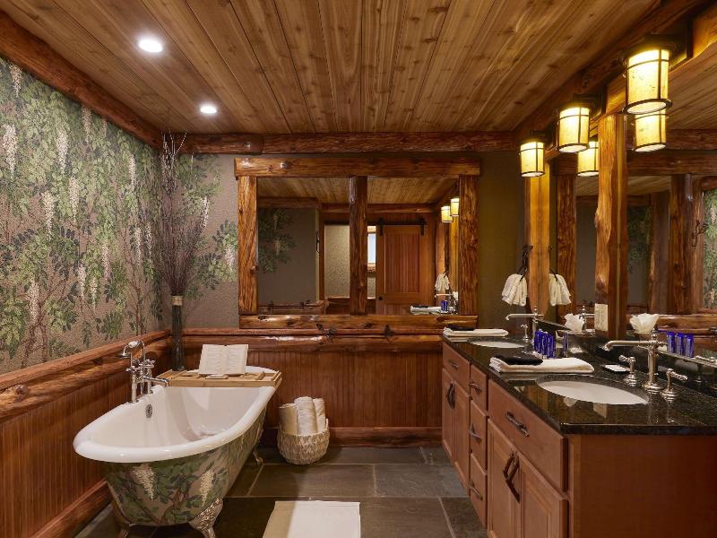 The Chatwal Lodge image