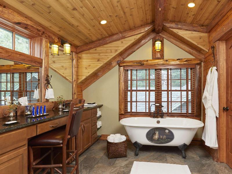 The Chatwal Lodge image